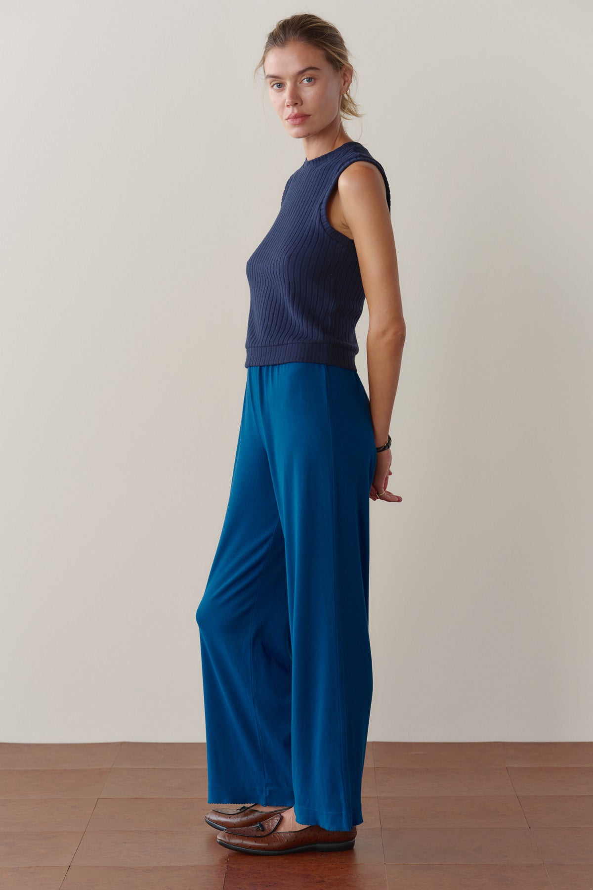 The Baby Rib Scallop Pant