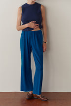The Baby Rib Scallop Pant