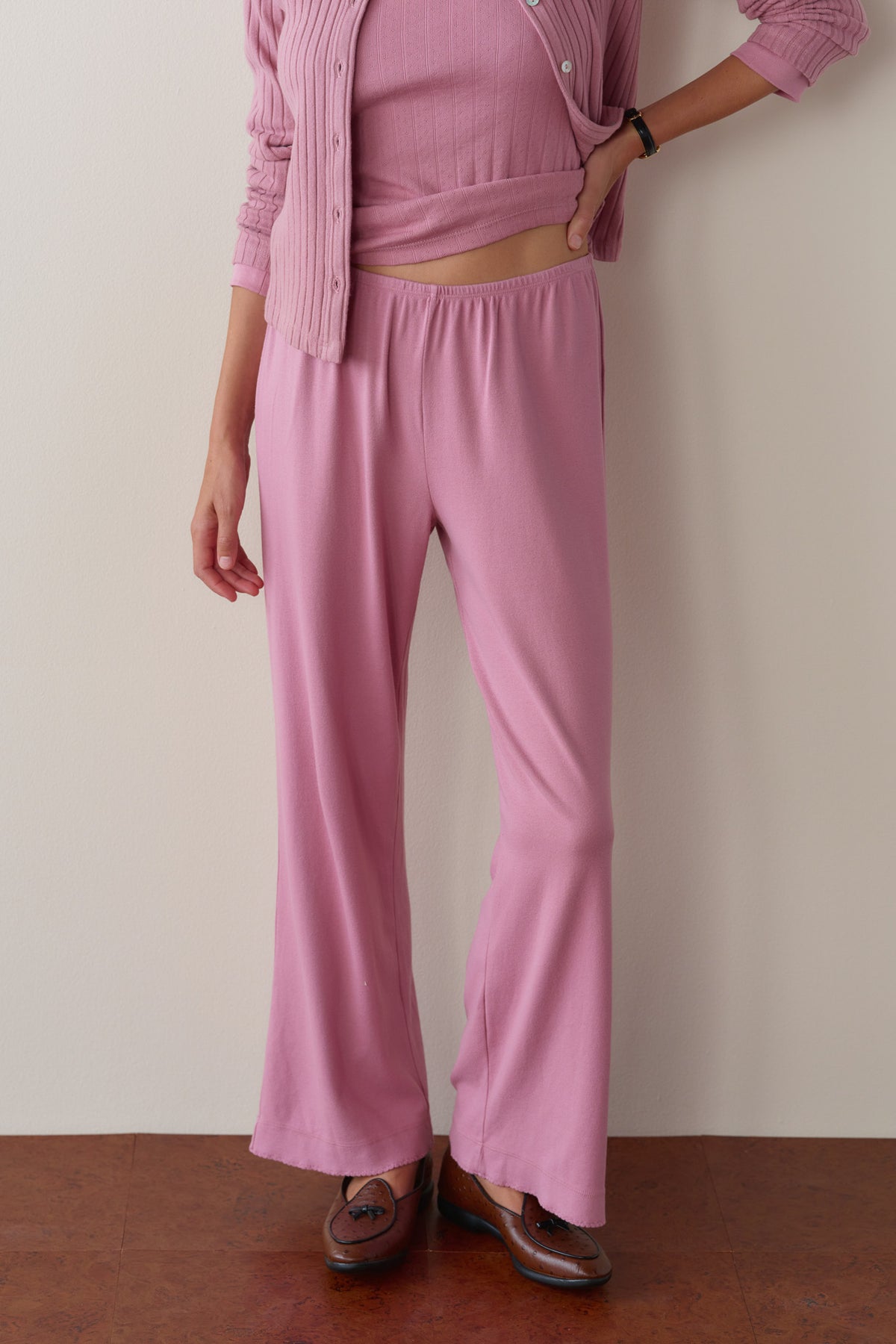 The Baby Rib Scallop Pant