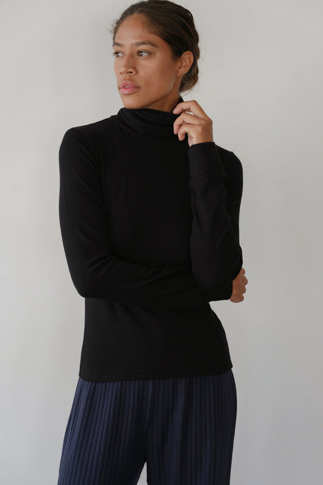 The Baby Rib Turtleneck