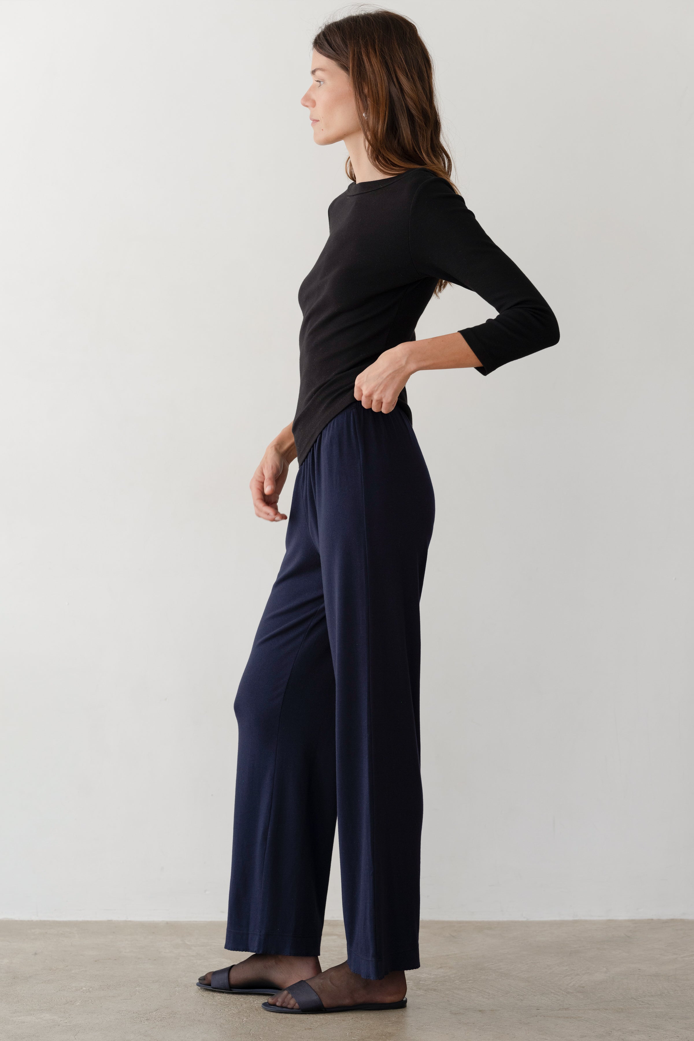 The Baby Rib Scallop Pant
