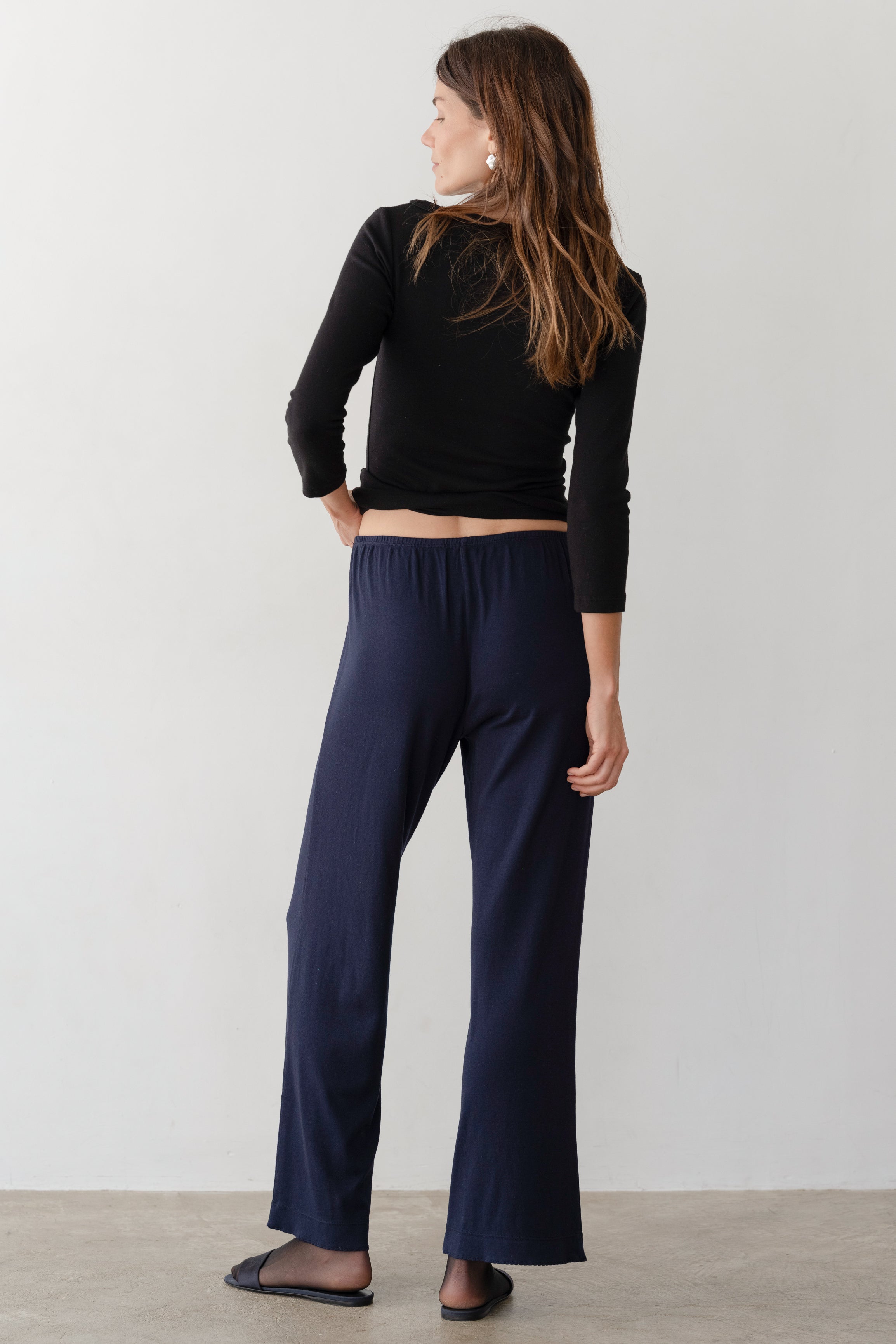 The Baby Rib Scallop Pant