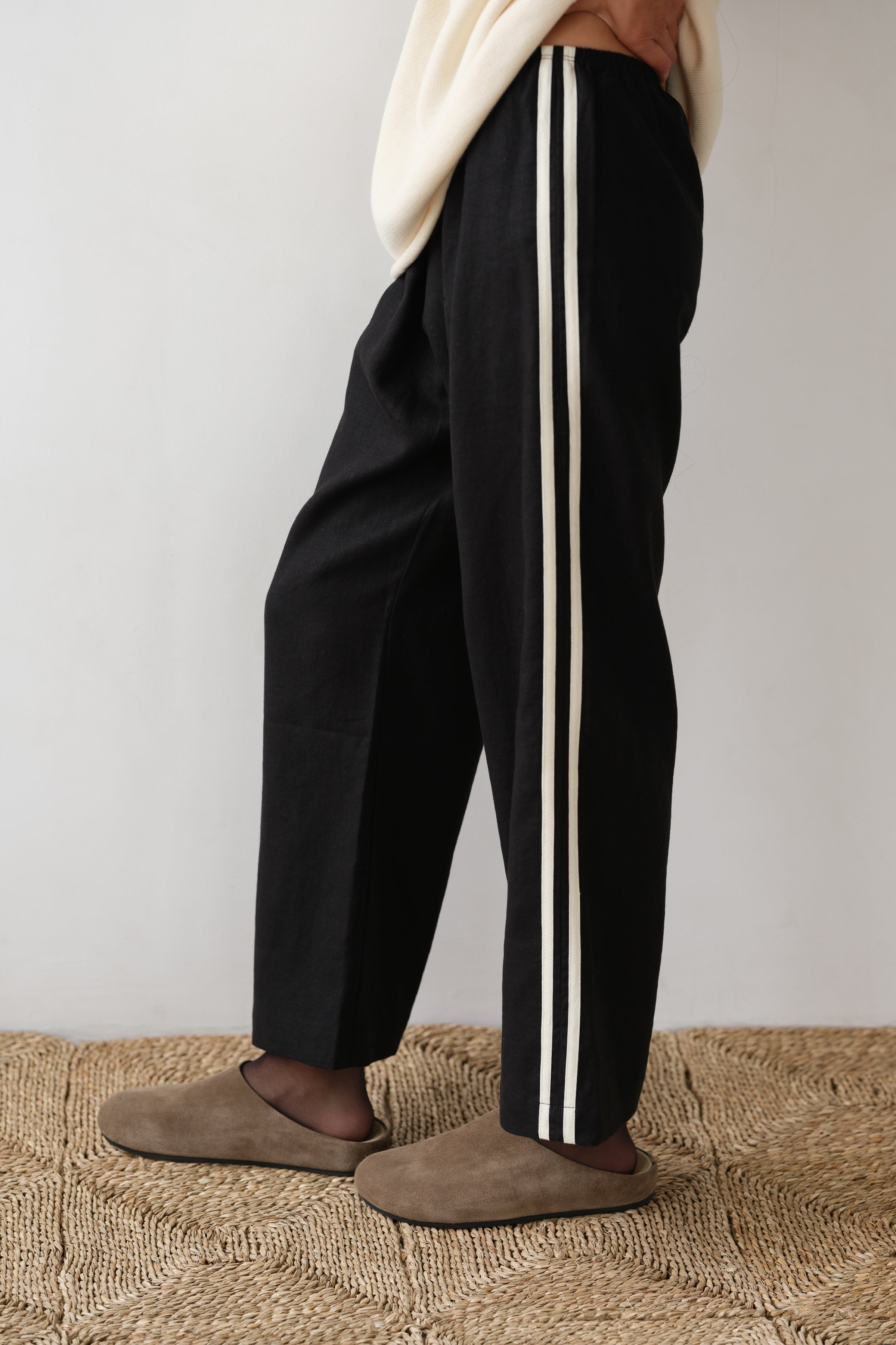 The Linen Crop Stripe Pant - Main Image