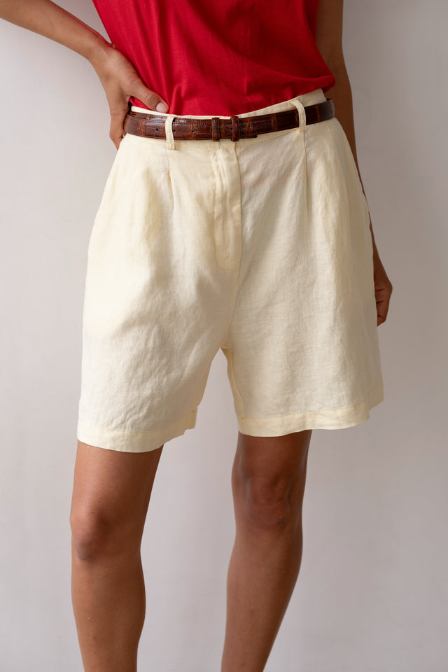 The Linen Pleated Short