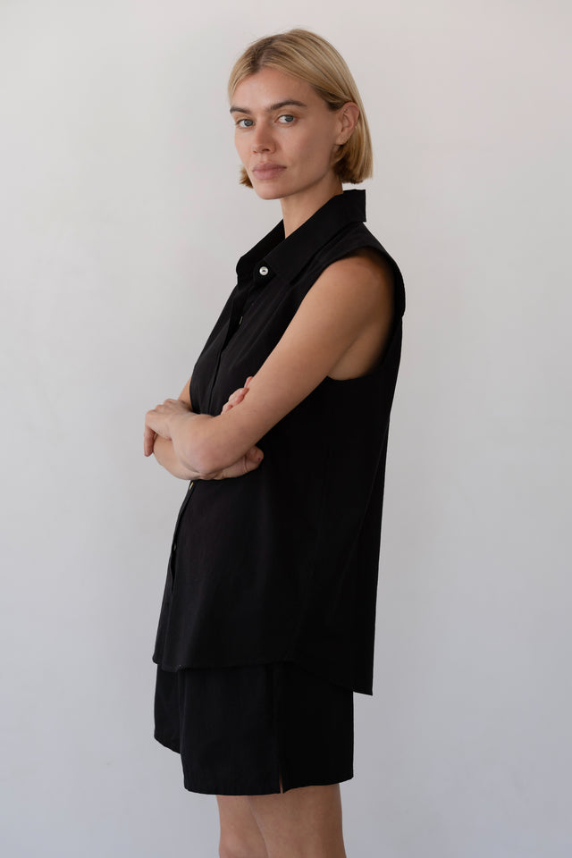 The Sandwash Sleeveless Shirt