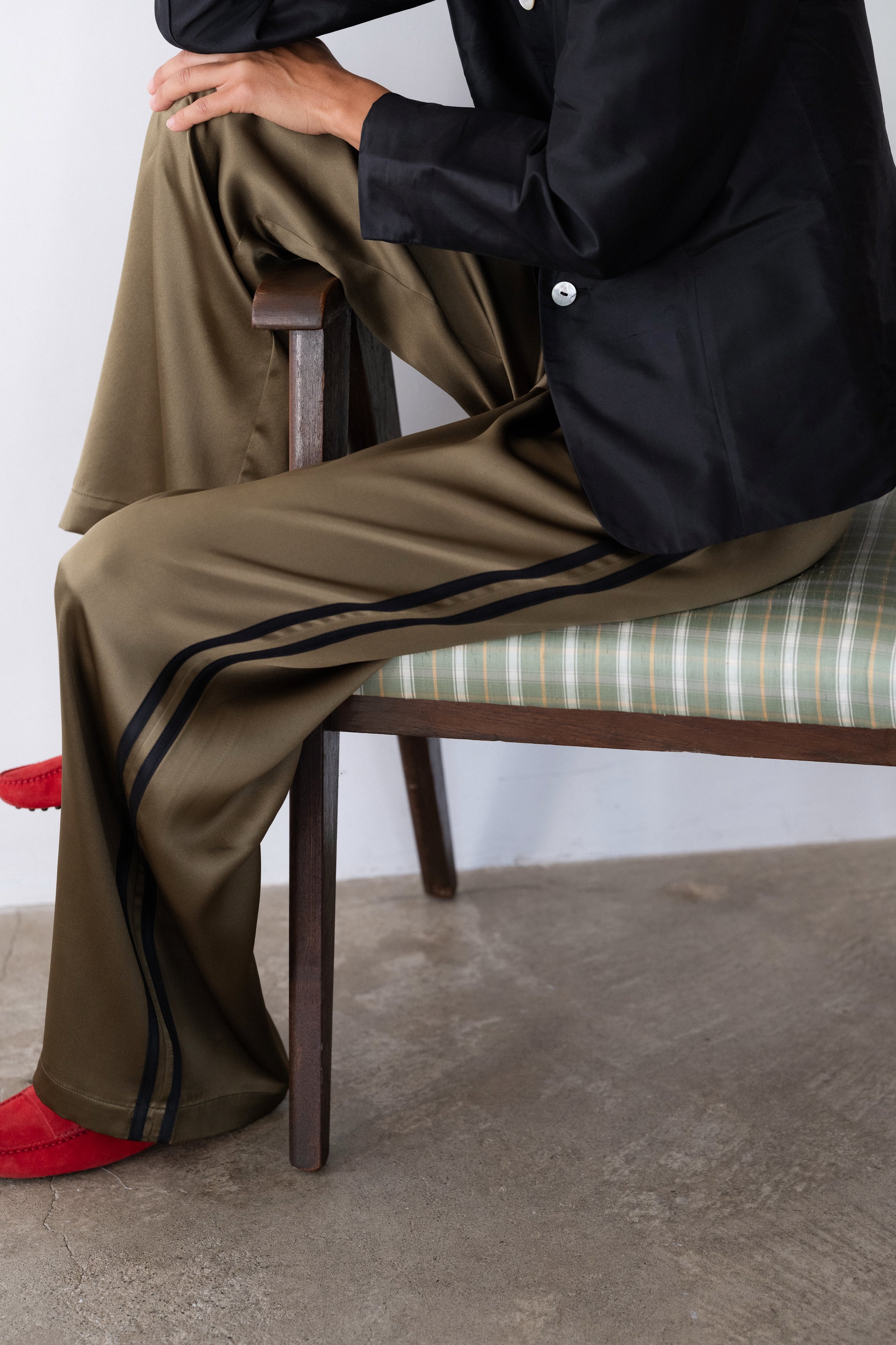 The Silk Stripe Simple Pant