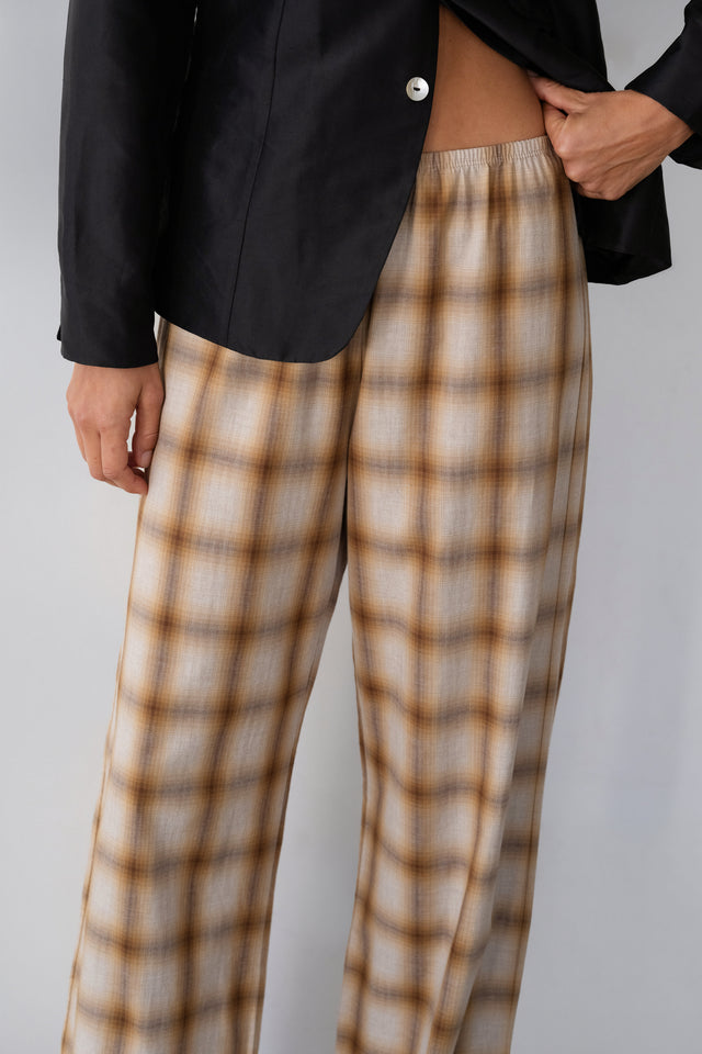 The Plaid Flannel Simple Pant
