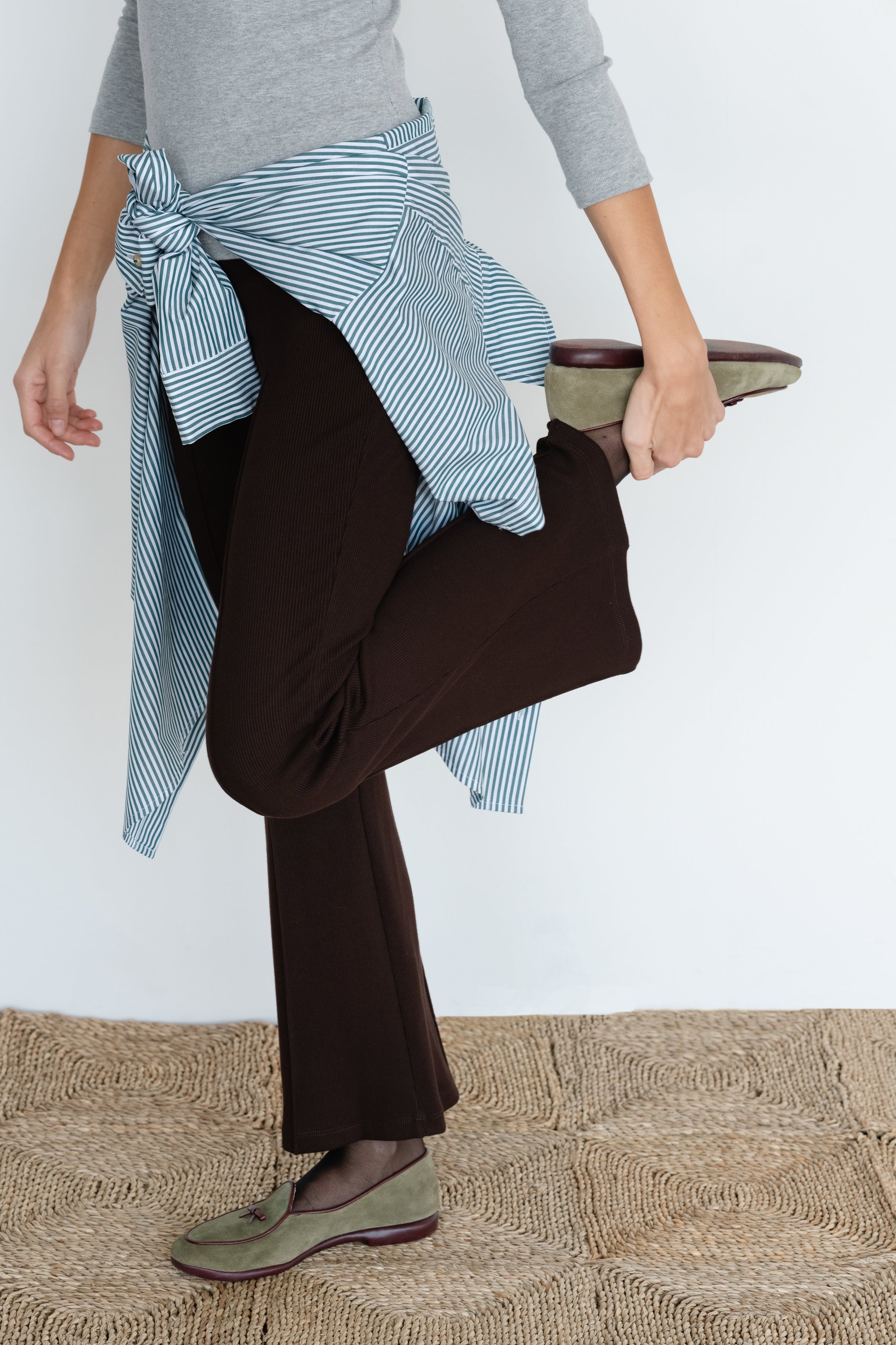 The Tall Rib Kick Flare