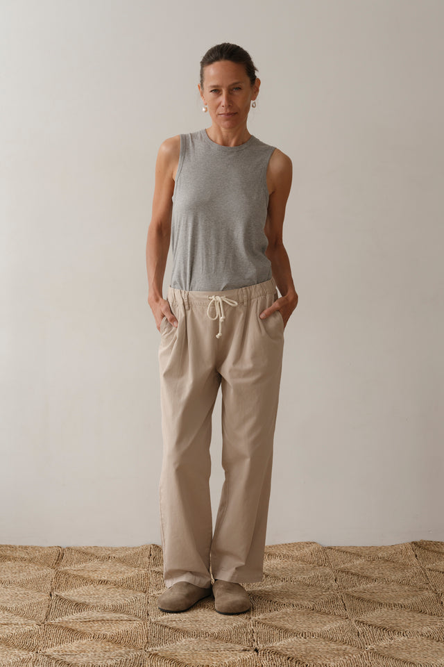 The Chino Drawstring Crop Pant