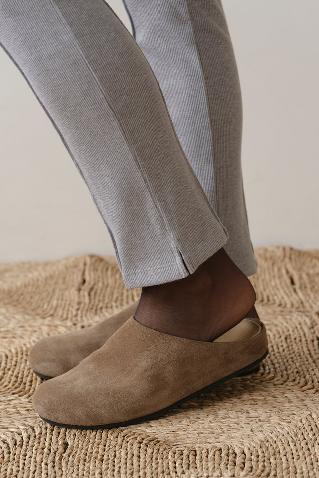 The Rib Straight Leg