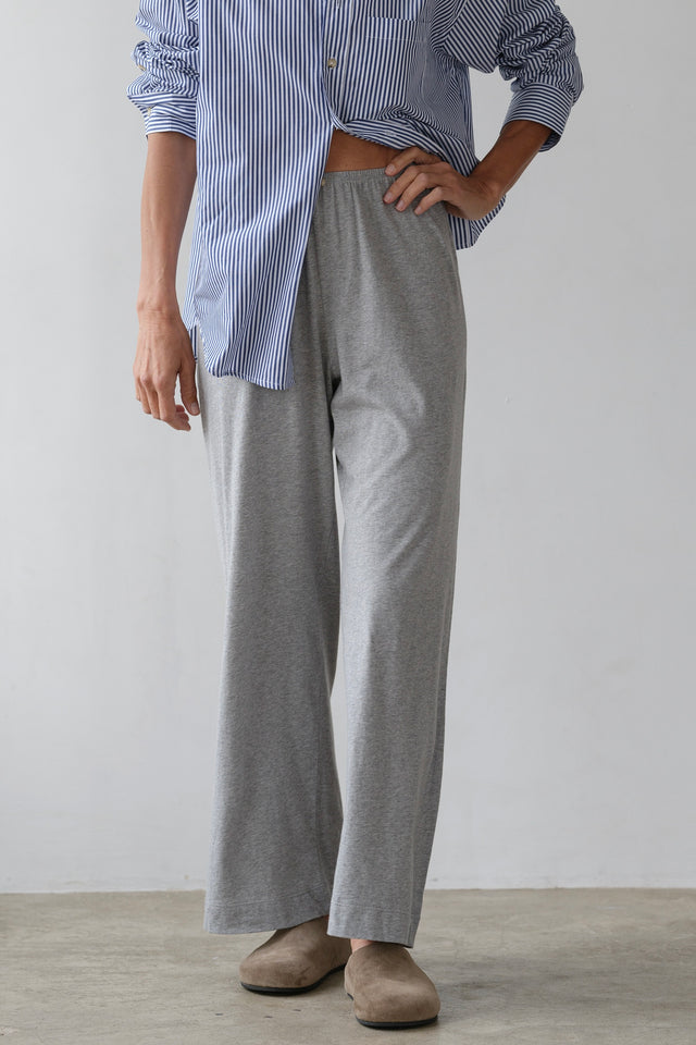 The Jersey Simple Crop Pant