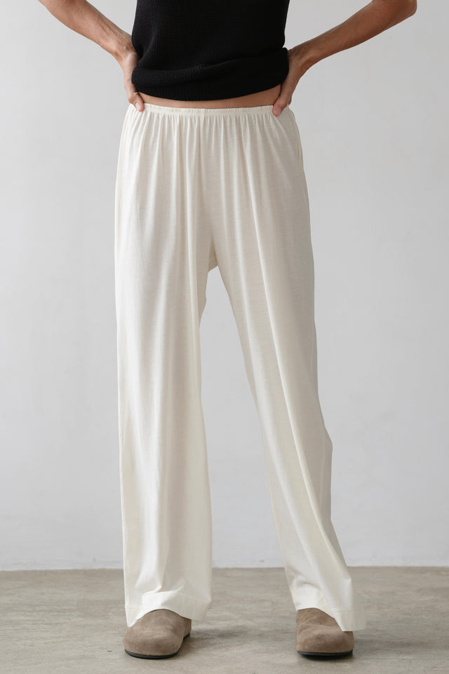 The Jersey Simple Crop Pant