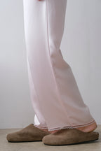 The Silk Lace Simple Pant