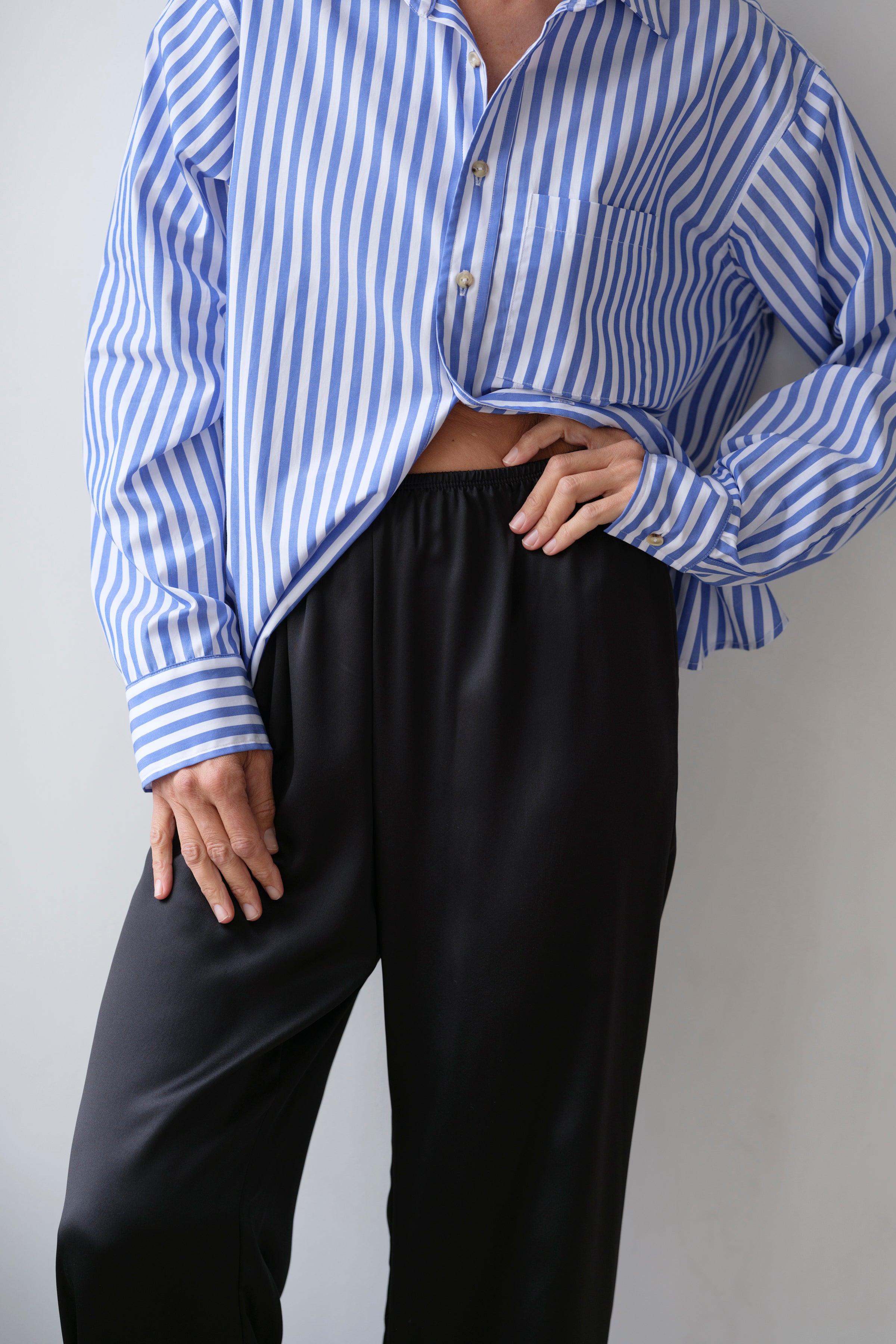The Silk Lace Simple Pant