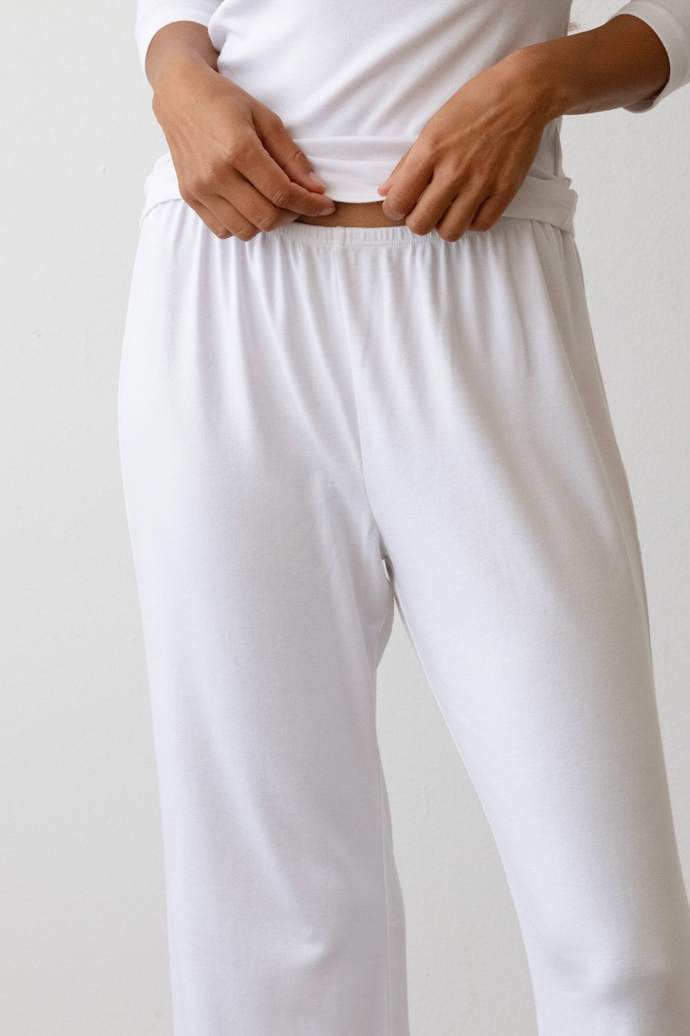 The Baby Rib Scallop Pant