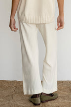 The Pointelle Simple Crop Pant