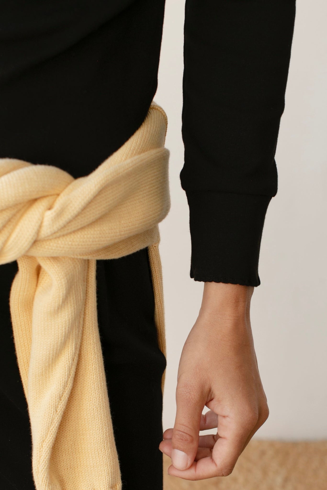 The Baby Rib Scallop Long Sleeve