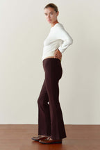 The Tall Rib Kick Flare