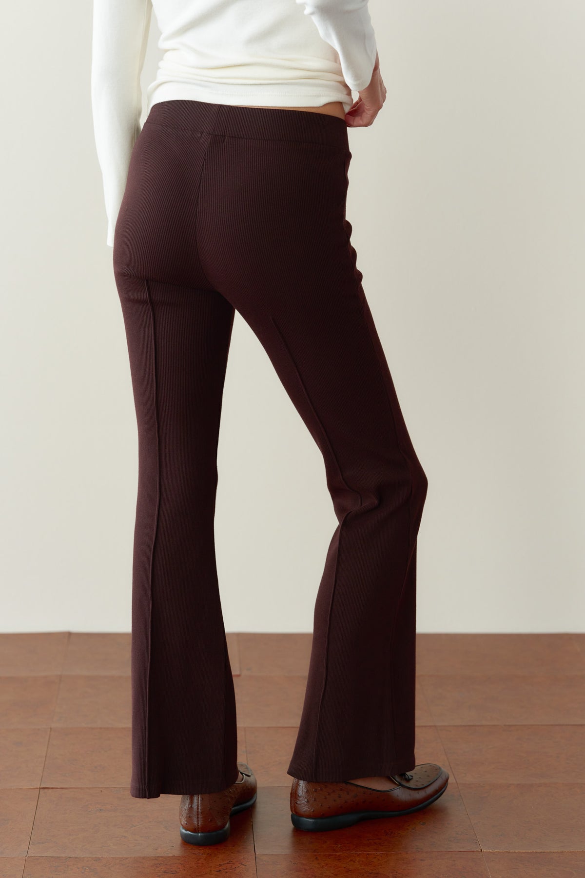 The Tall Rib Kick Flare