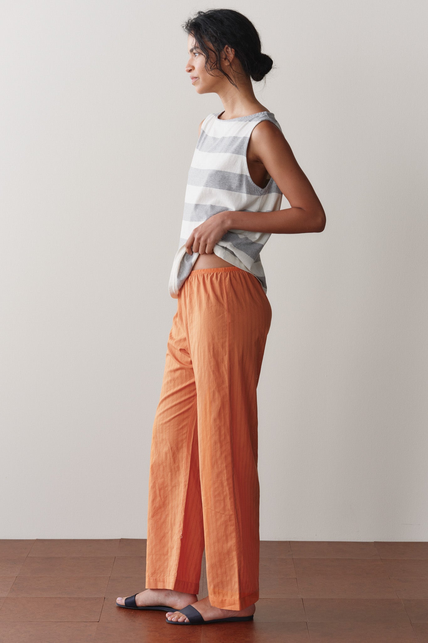 The Eyelet Pop Simple Crop Pant