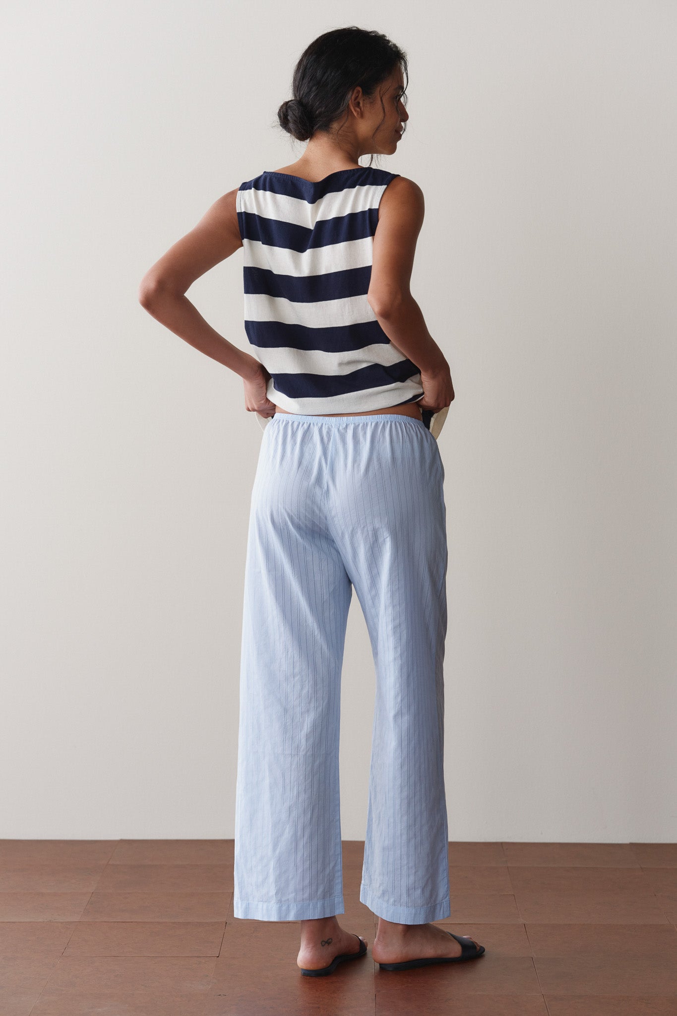 The Eyelet Pop Simple Crop Pant