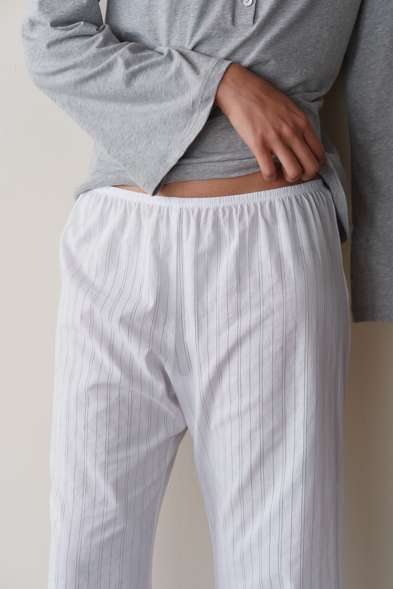 The Eyelet Pop Simple Crop Pant
