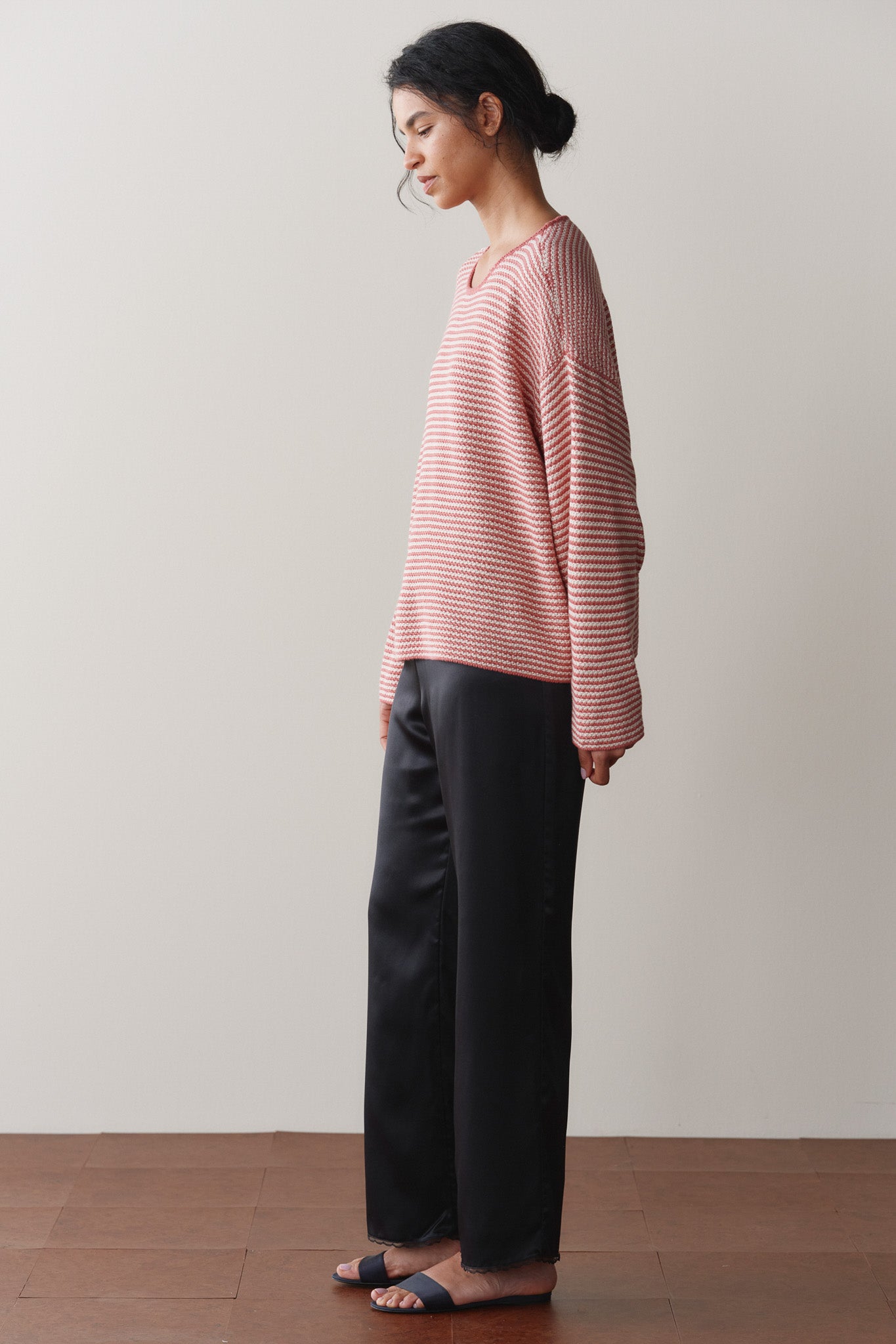 The Silk Lace Simple Pant