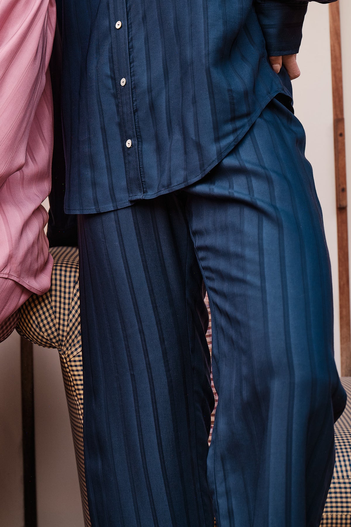 The Shadow Stripe Simple Pant
