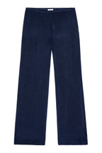 The Slinky Simple Pant