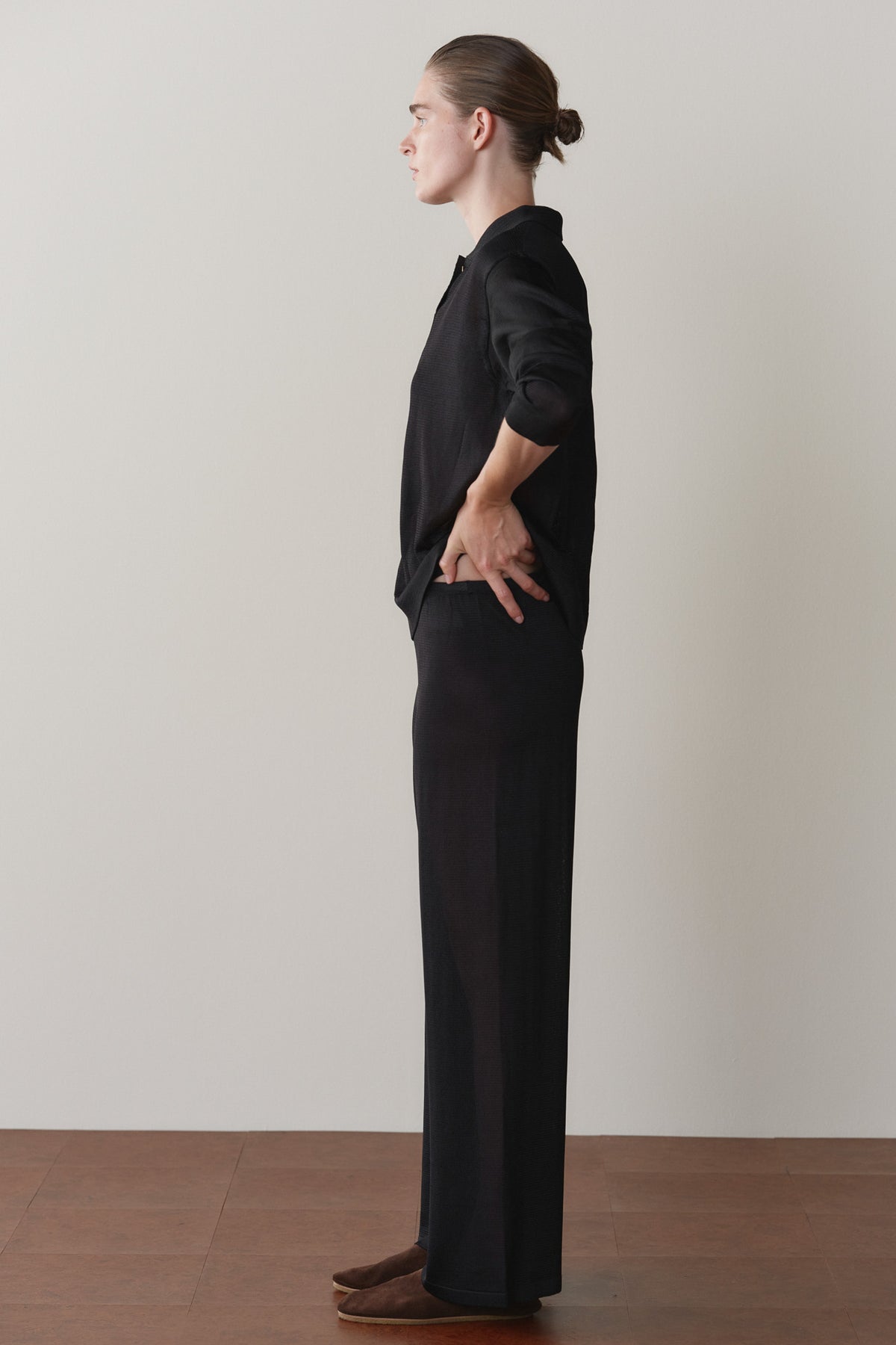 The Slinky Simple Pant