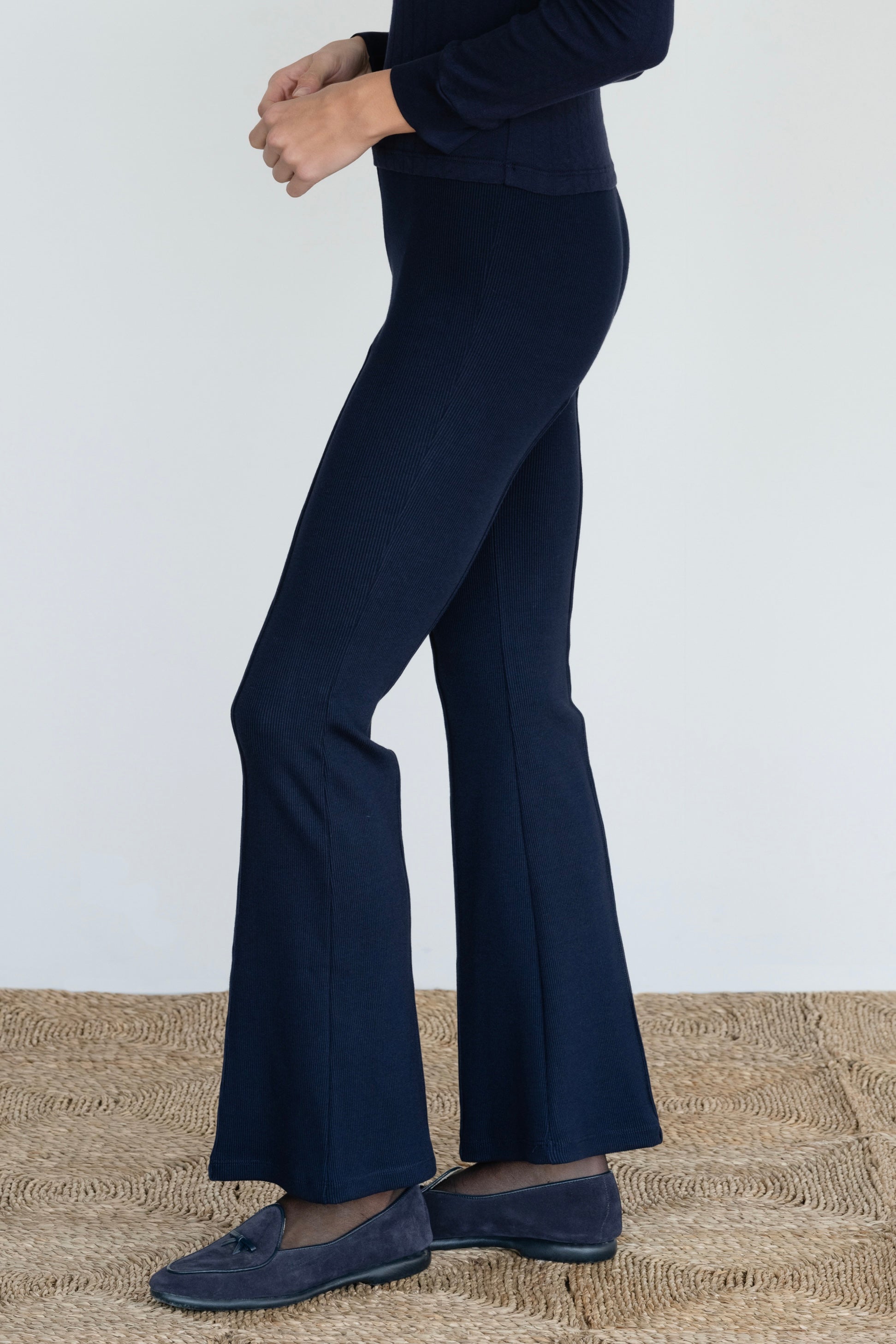 The Tall Rib Kick Flare