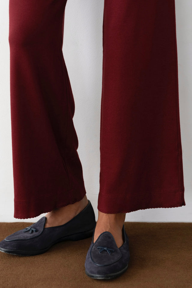 The Baby Rib Scallop Pant