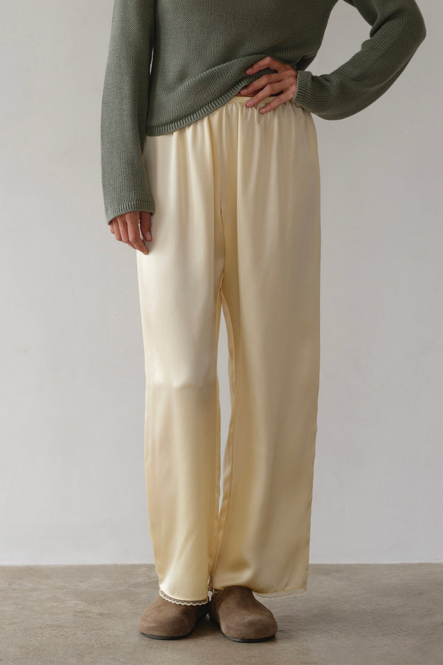 The Silk Lace Simple Pant