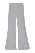 The Rib Kick Flare