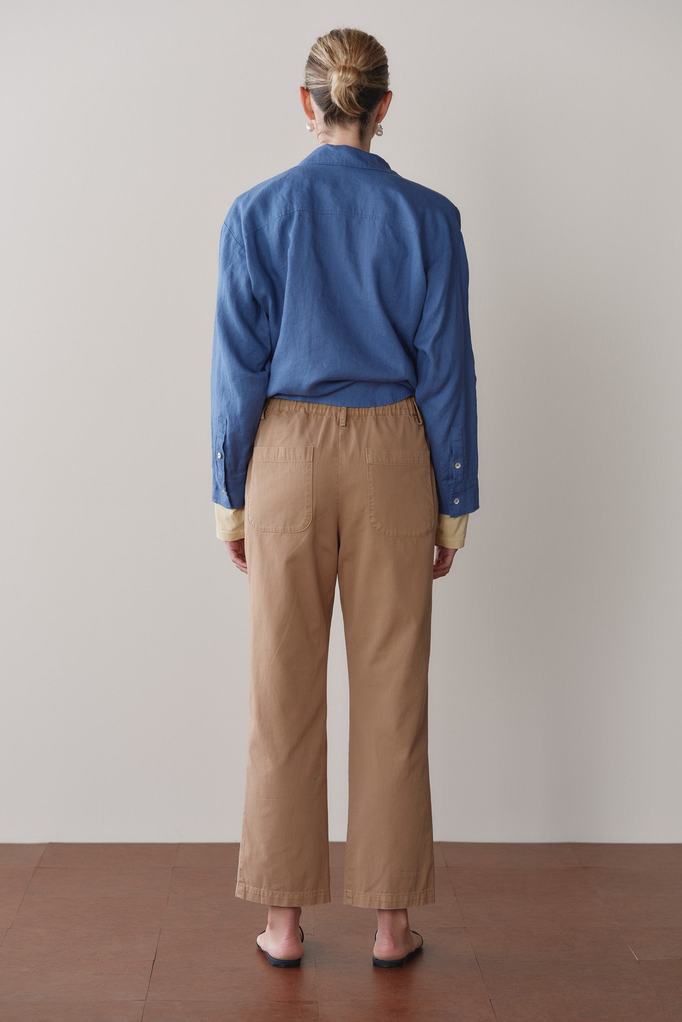 The Chino Drawstring Crop Pant