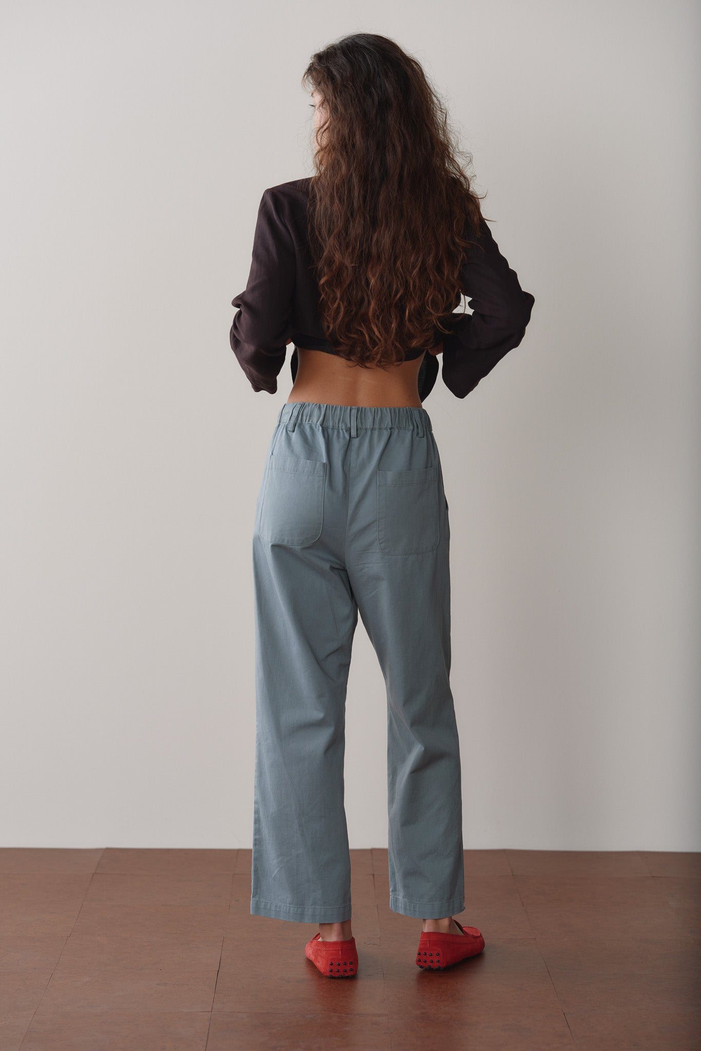 The Chino Drawstring Crop Pant