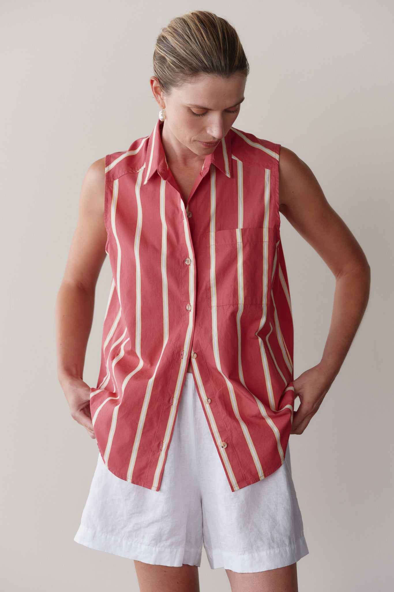 The Pop Sleeveless Shirt